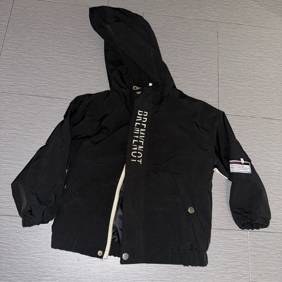 Other - ‼️SALE‼️ windbreaker hooded Jackie (BOGO)